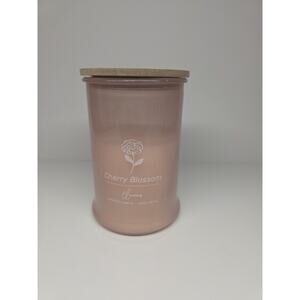 True Living Cherry Blossom, Scented wax candle, 14oz